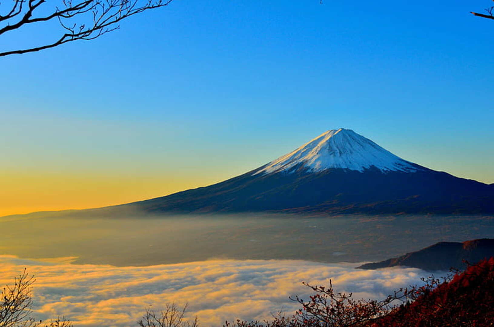 Hiking in Japan near Mount Fuji